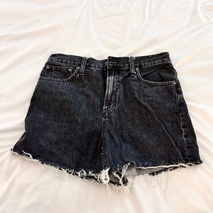 Madewell “The Perfect Jean Short”
